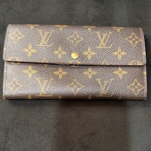 Louis Vuitton wallet